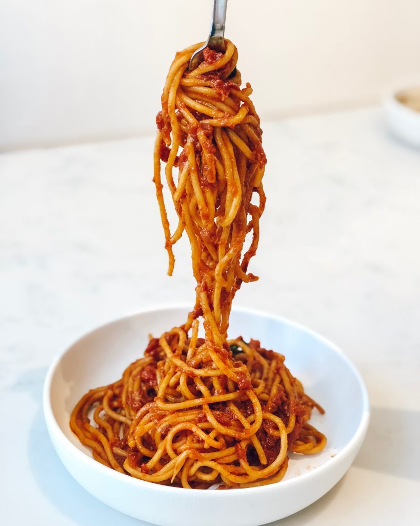 Spaghetti al pomodoro e meatballs salutari
