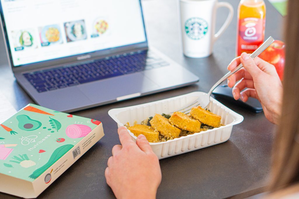 healthy food delivery